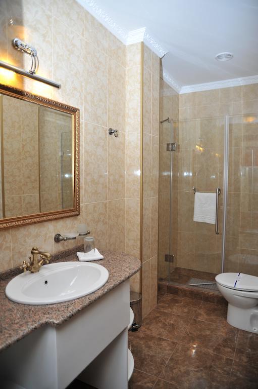Slava Hotel Zaporizhia Exterior photo